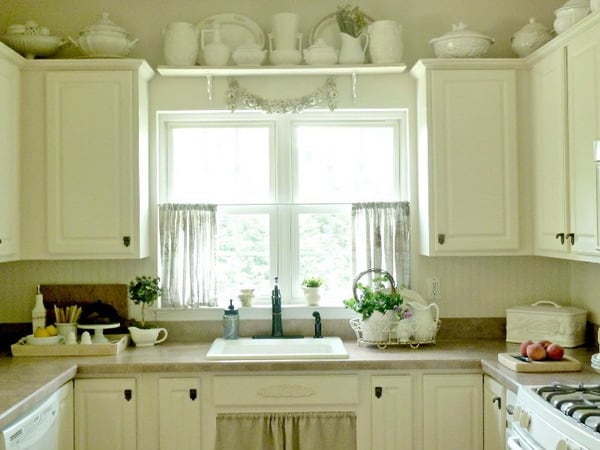 Kitchen with Sink by the Window - Design Trends and Placement Features